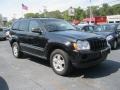 Black - Grand Cherokee Laredo 4x4 Photo No. 5