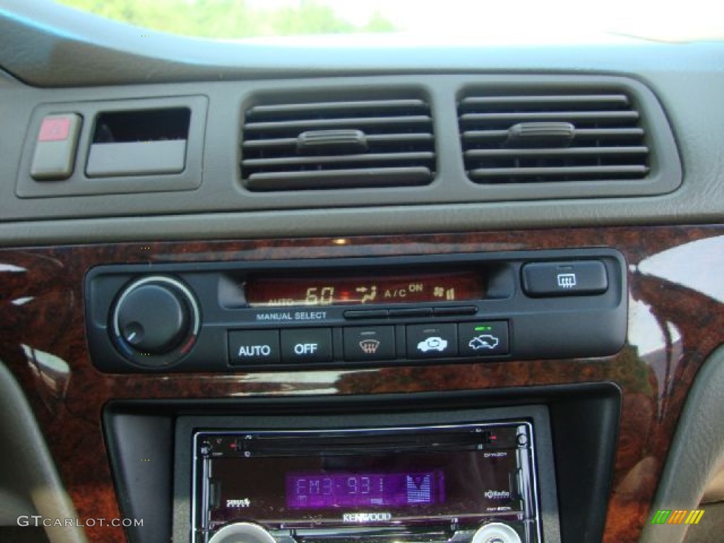 1998 Acura TL 3.2 Controls Photo #53686173