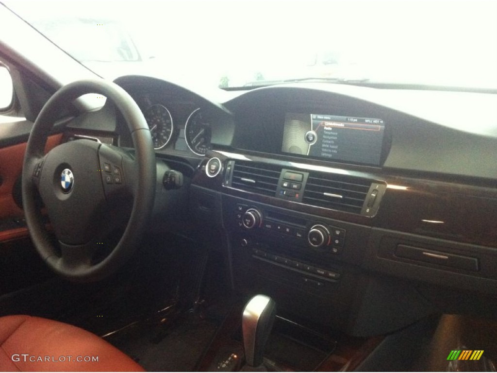 2010 3 Series 328i Sedan - Black Sapphire Metallic / Chestnut Brown Dakota Leather photo #17