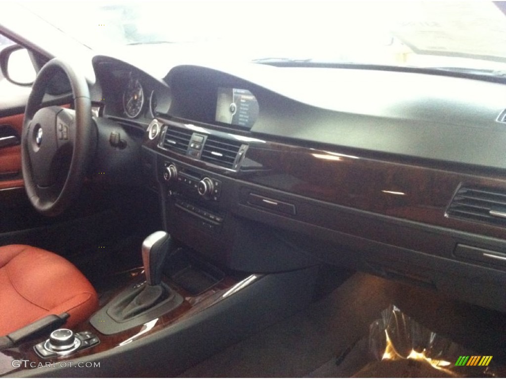 2010 3 Series 328i Sedan - Black Sapphire Metallic / Chestnut Brown Dakota Leather photo #18