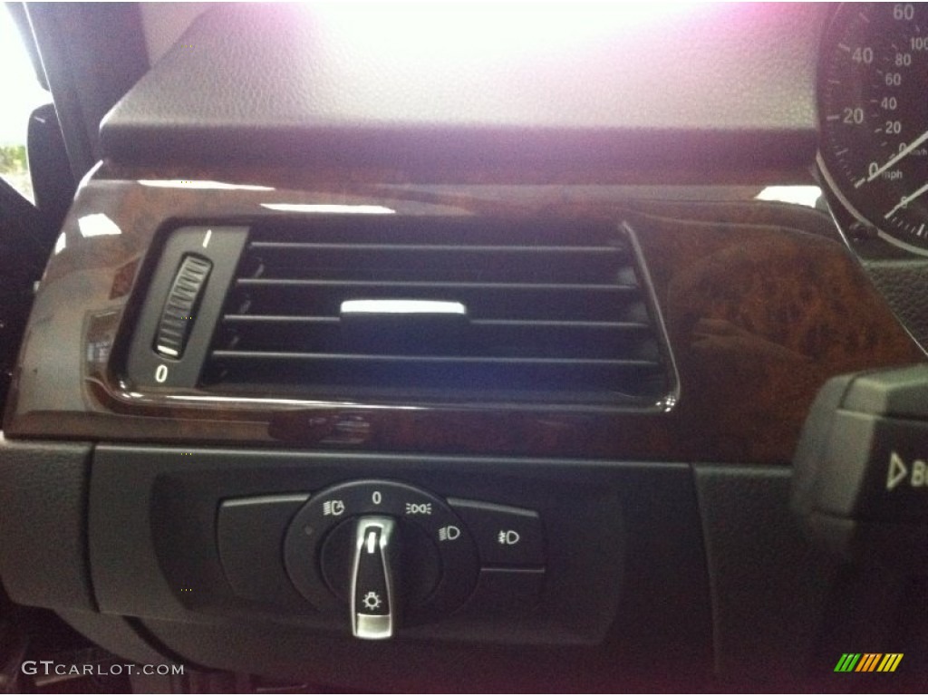 2010 3 Series 328i Sedan - Black Sapphire Metallic / Chestnut Brown Dakota Leather photo #32