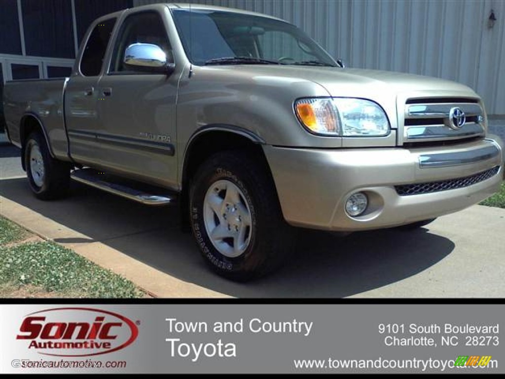 Desert Sand Mica Toyota Tundra