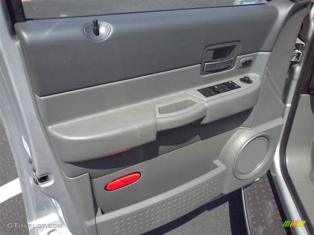 2004 Dodge Durango Limited Door Panel Photos