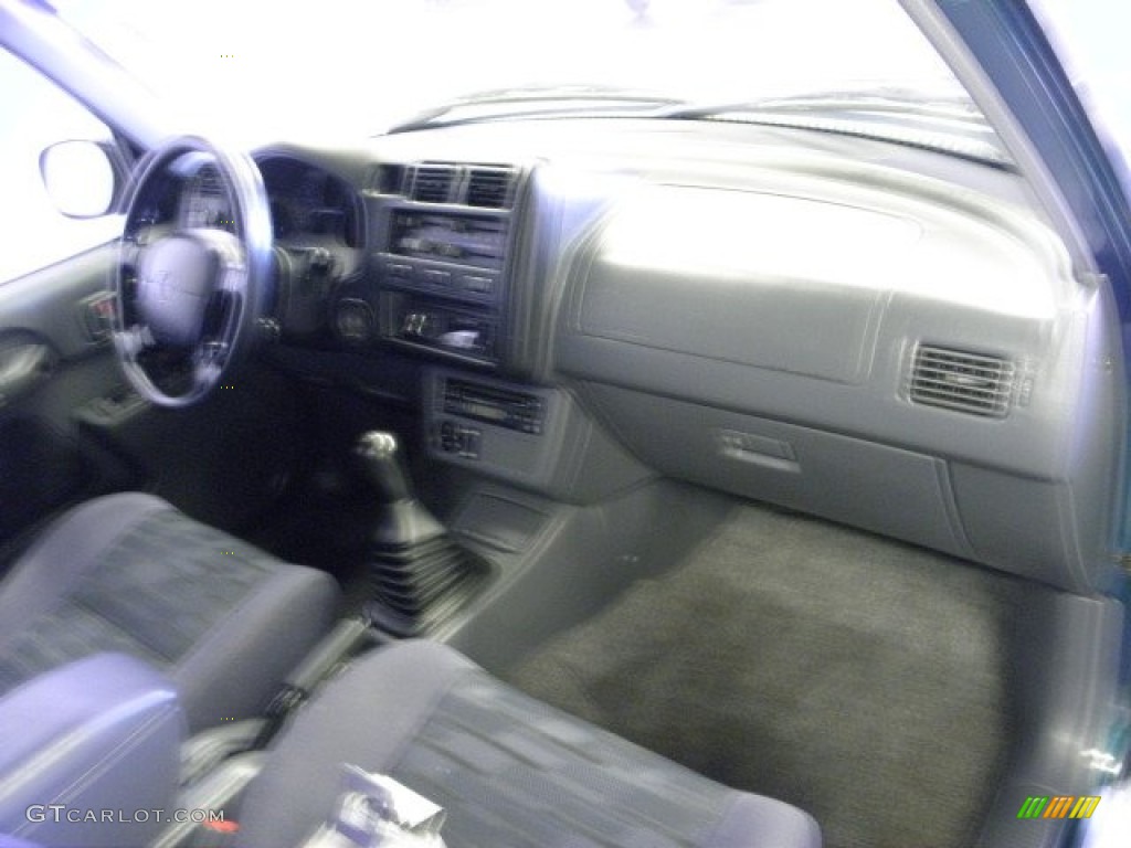 1997 RAV4 4WD - Dark Green Metallic / Gray photo #15