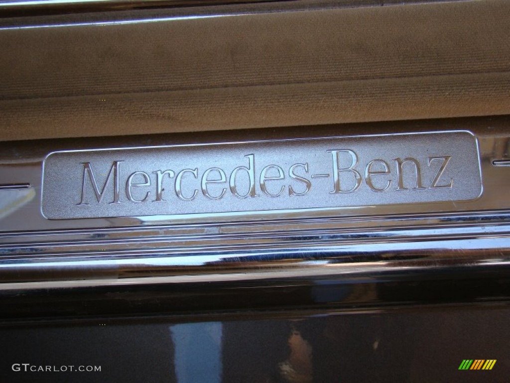 2008 Mercedes-Benz CLS 550 Marks and Logos Photo #53695788