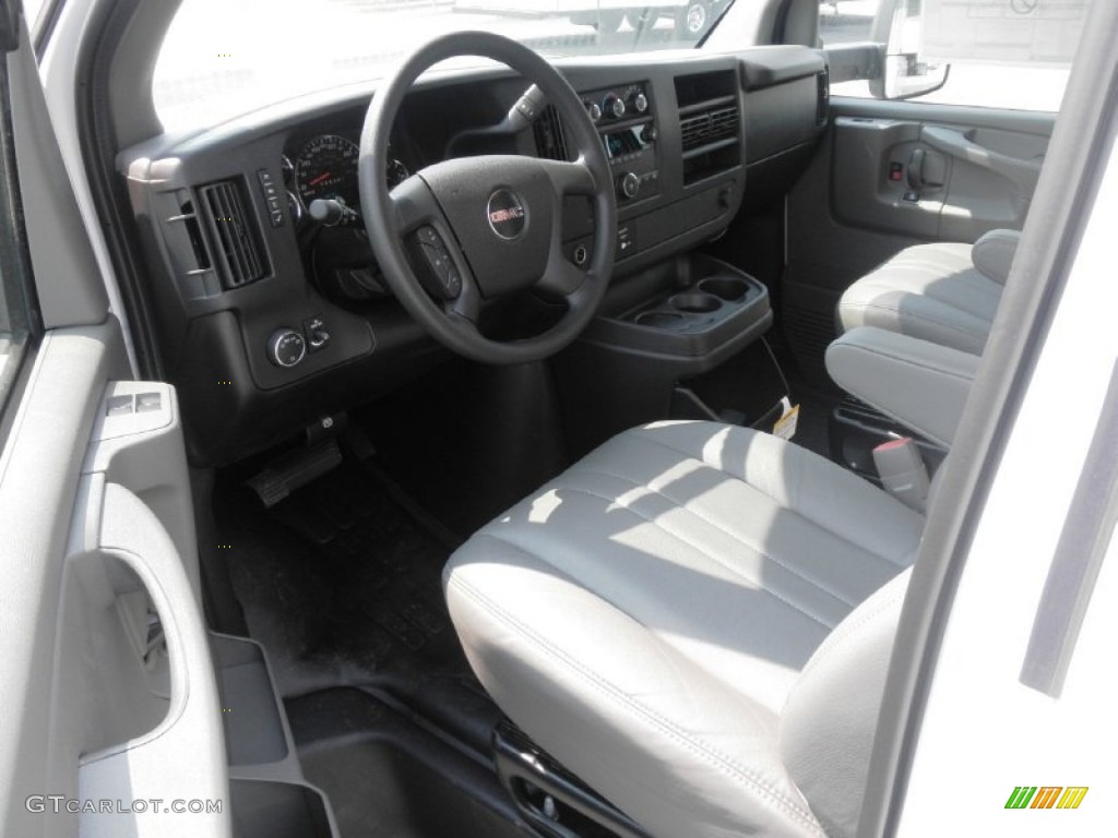 Medium Pewter Interior 2011 GMC Savana Cutaway 3500 Commercial Utility Truck Photo #53696412