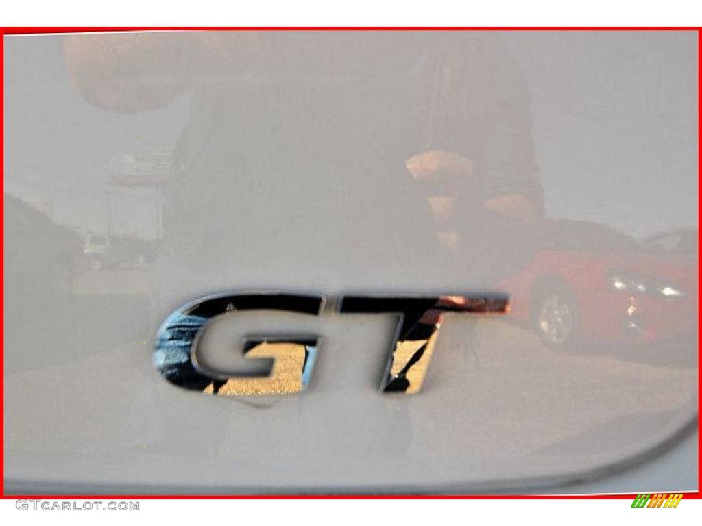 2007 G6 GT Sedan - Ivory White / Light Taupe photo #6