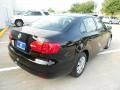 Black - Jetta S Sedan Photo No. 7