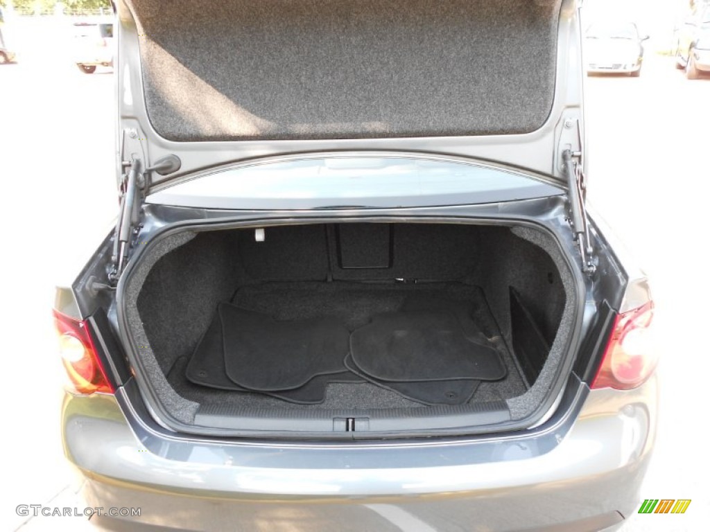 2009 Volkswagen Jetta TDI Sedan Trunk Photo #53698452