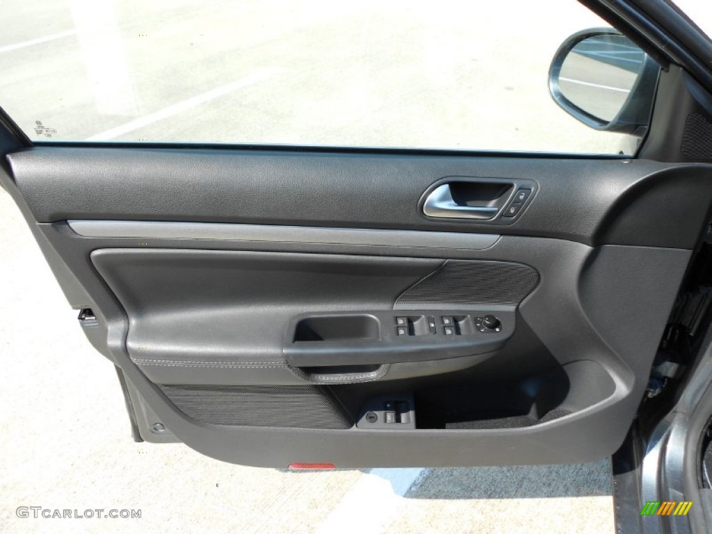 2009 Volkswagen Jetta TDI Sedan Anthracite Door Panel Photo #53698461