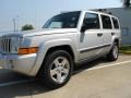 2006 Bright Silver Metallic Jeep Commander   photo #3