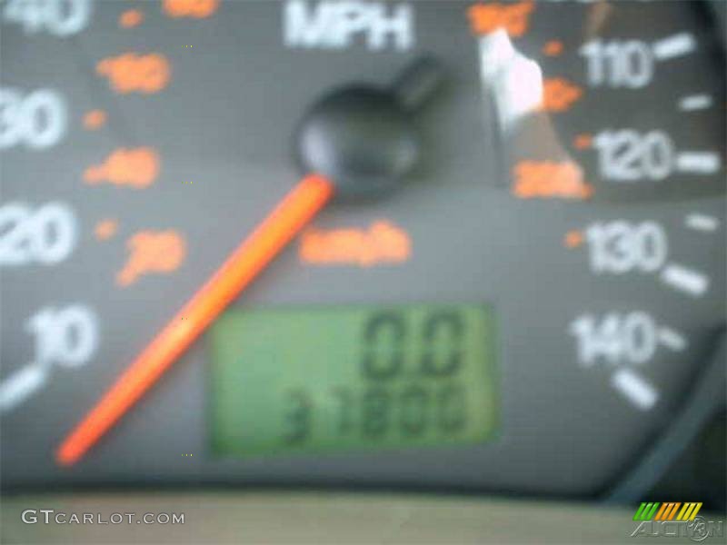 2005 Focus ZX4 SES Sedan - Blazing Copper Metallic / Dark Pebble/Light Pebble photo #15
