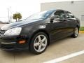 Black Uni - Jetta SE Sedan Photo No. 3