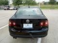 Black Uni - Jetta SE Sedan Photo No. 6