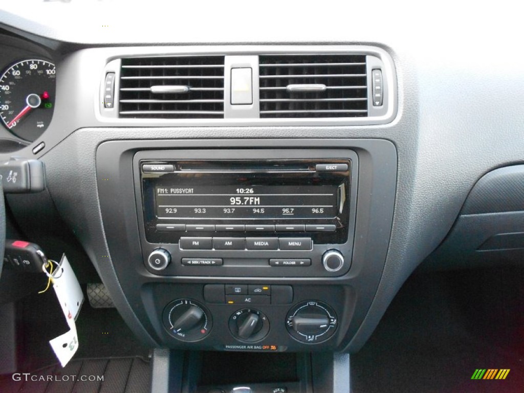 2012 Volkswagen Jetta S Sedan Audio System Photos