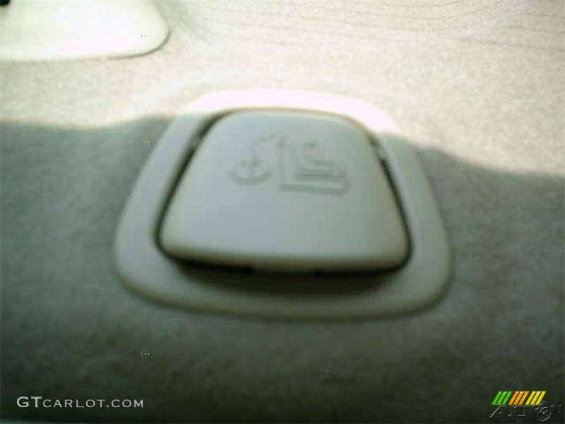 2005 Focus ZX4 SES Sedan - Blazing Copper Metallic / Dark Pebble/Light Pebble photo #17