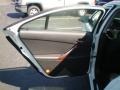 Ivory White - G6 V6 Sedan Photo No. 20