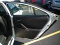 Ivory White - G6 V6 Sedan Photo No. 23