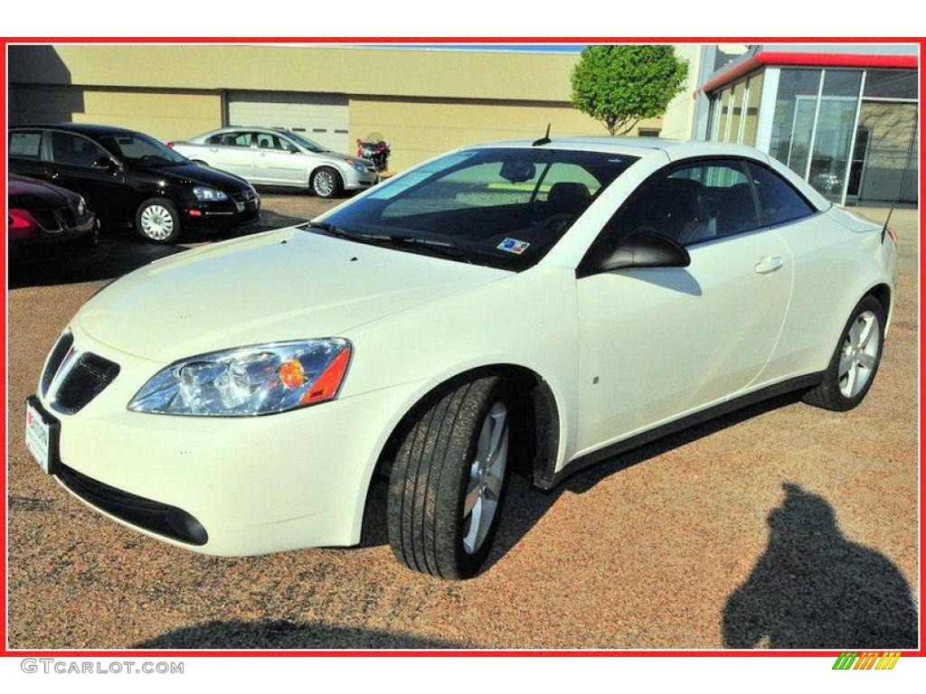 Ivory White Pontiac G6