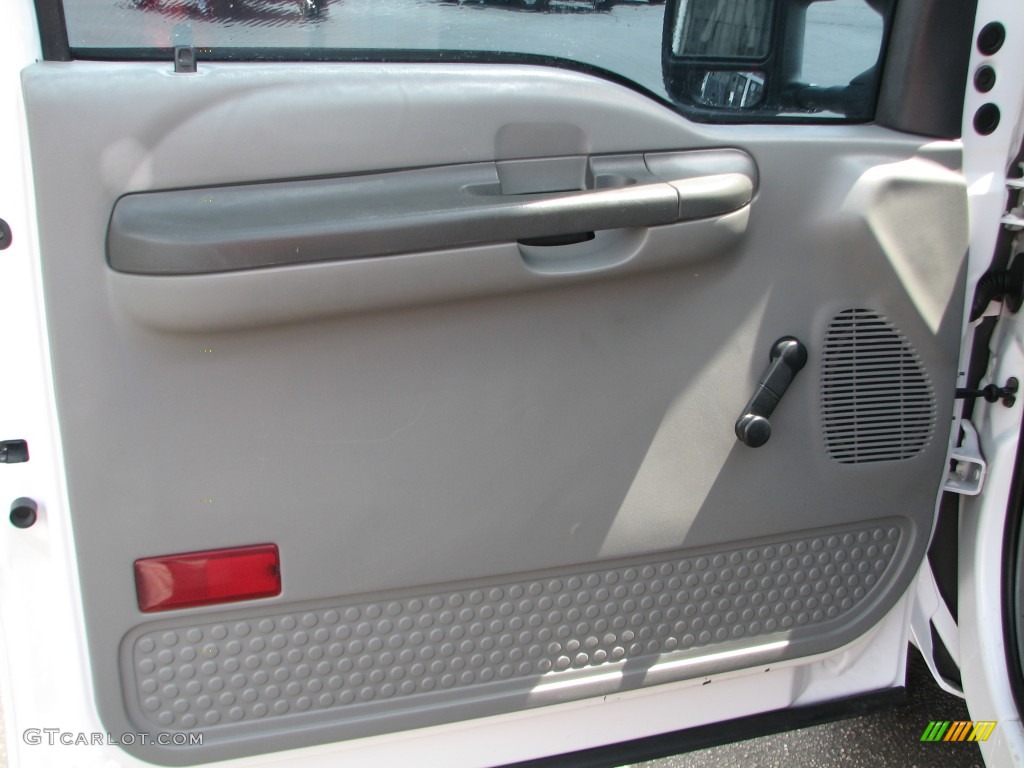 2003 Ford F350 Super Duty XL Regular Cab Door Panel Photos