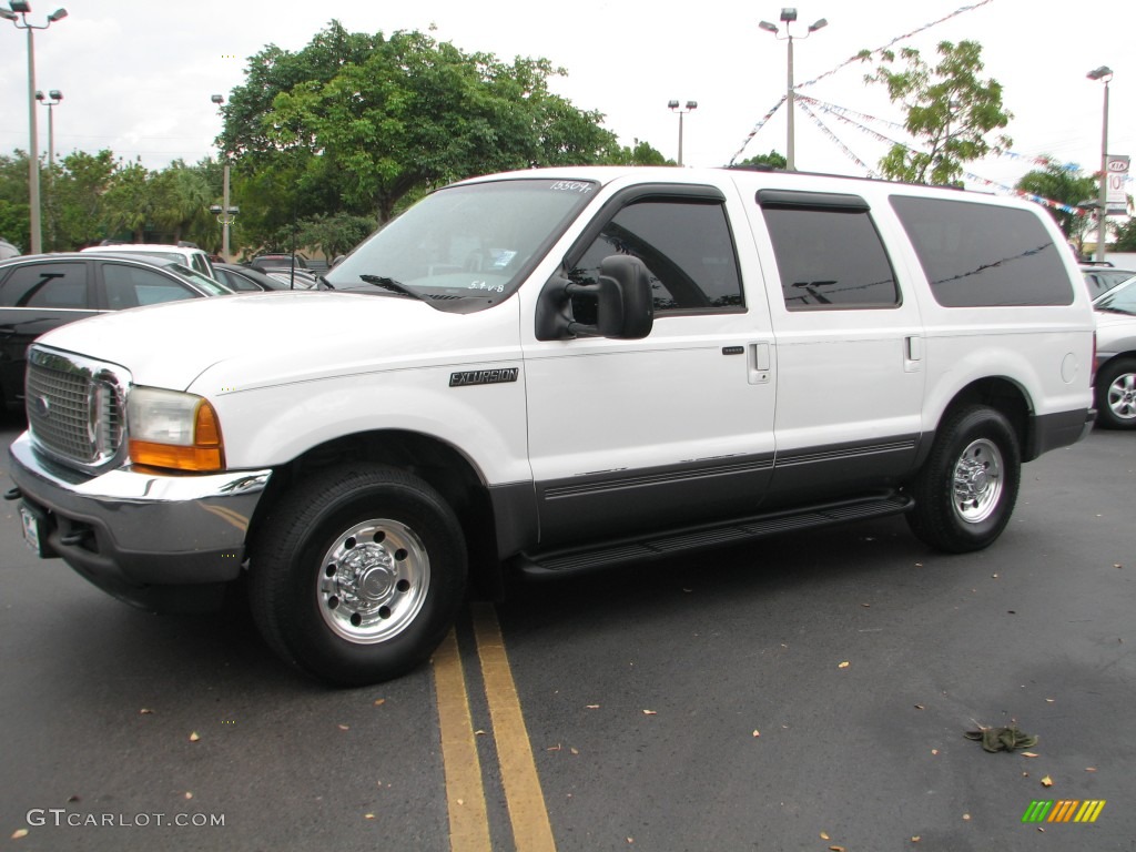 Oxford White 2001 Ford Excursion XLT Exterior Photo #53704470