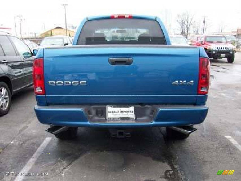 2002 Ram 1500 Sport Quad Cab 4x4 - Atlantic Blue Pearl / Taupe photo #10