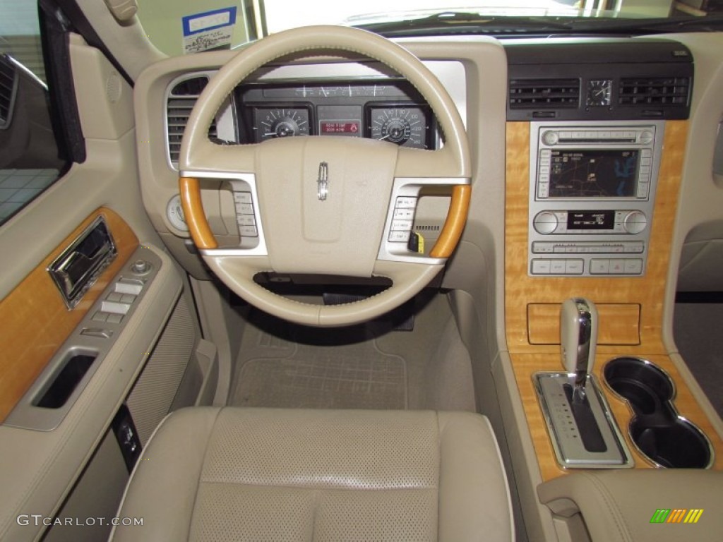 2007 Lincoln Navigator L Ultimate Interior Color Photos