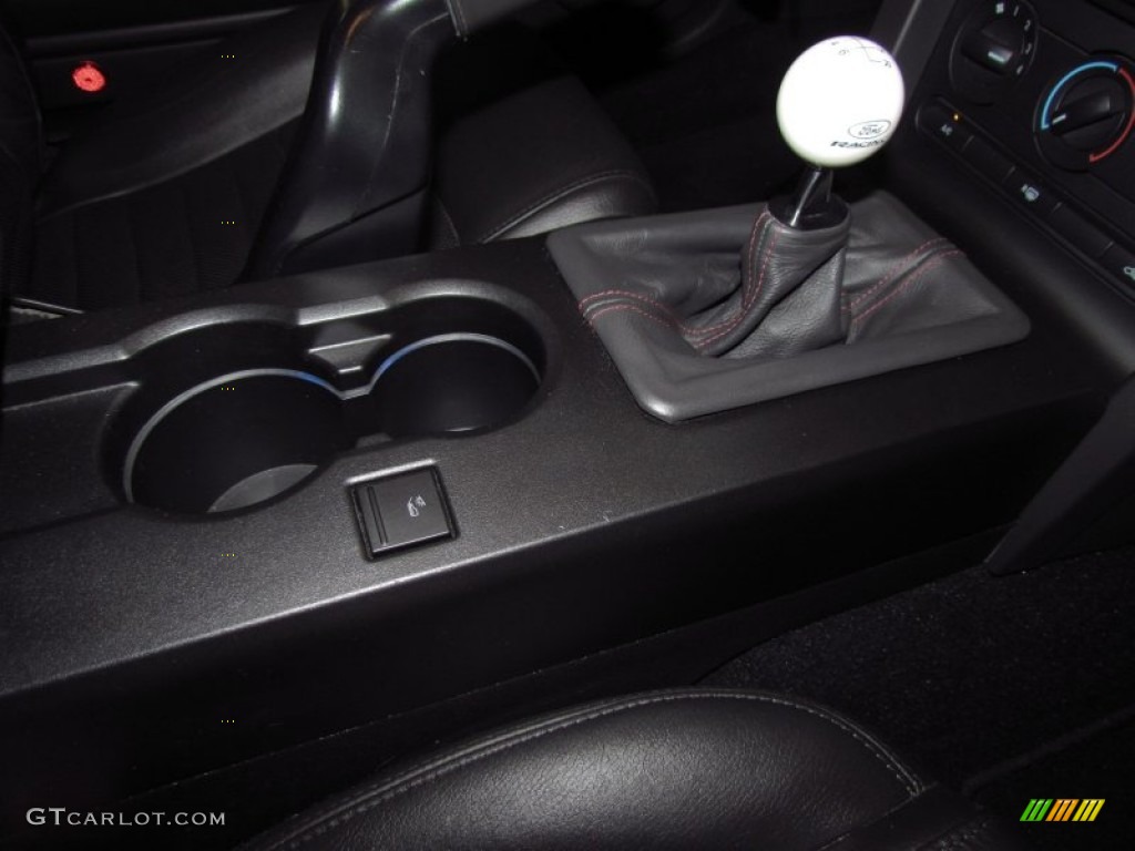 2009 Ford Mustang Shelby GT500 Coupe 6 Speed Manual Transmission Photo #53706816