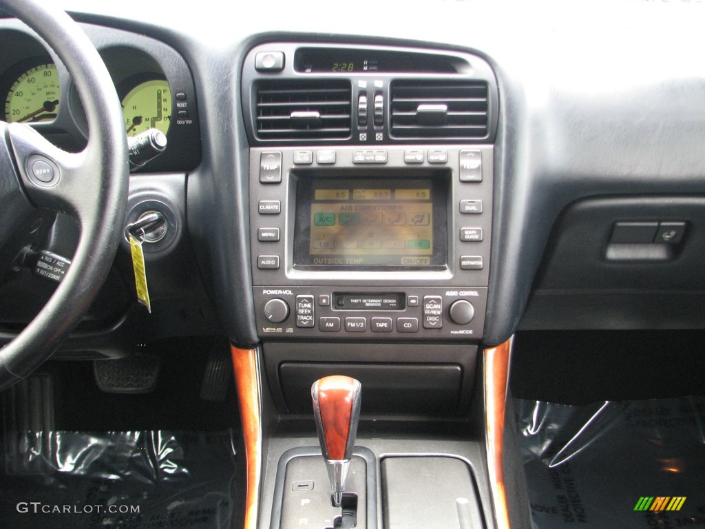 1998 Lexus GS 400 Controls Photo #53710452