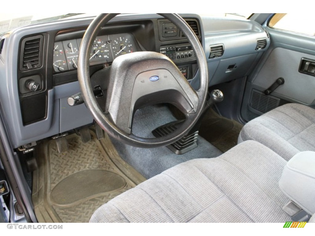 1990 Ranger XLT Regular Cab - Light Crystal Blue Metallic / Medium Grey photo #5