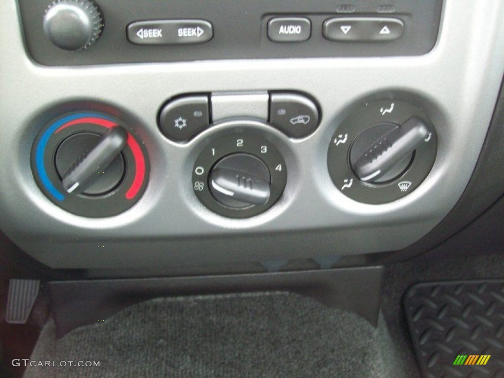 2012 Chevrolet Colorado Work Truck Regular Cab Controls Photos