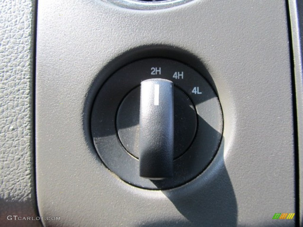 2006 F150 XLT SuperCab 4x4 - Dark Toreador Red Metallic / Medium Flint photo #20