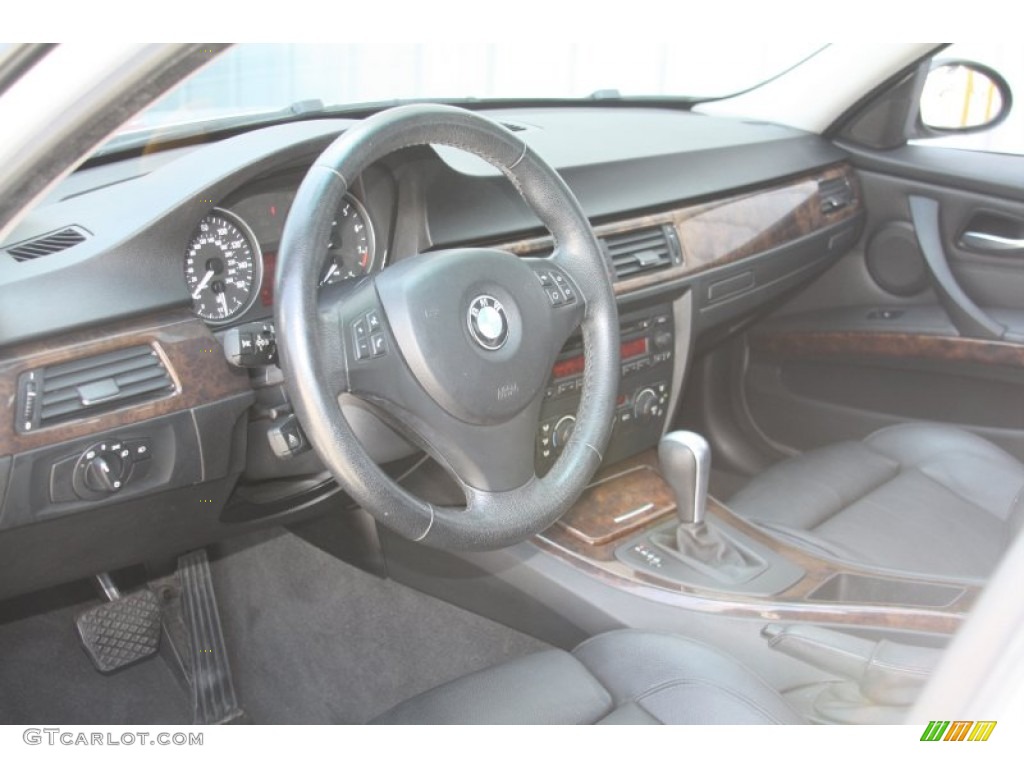 2006 3 Series 325i Sedan - Titanium Silver Metallic / Black photo #10
