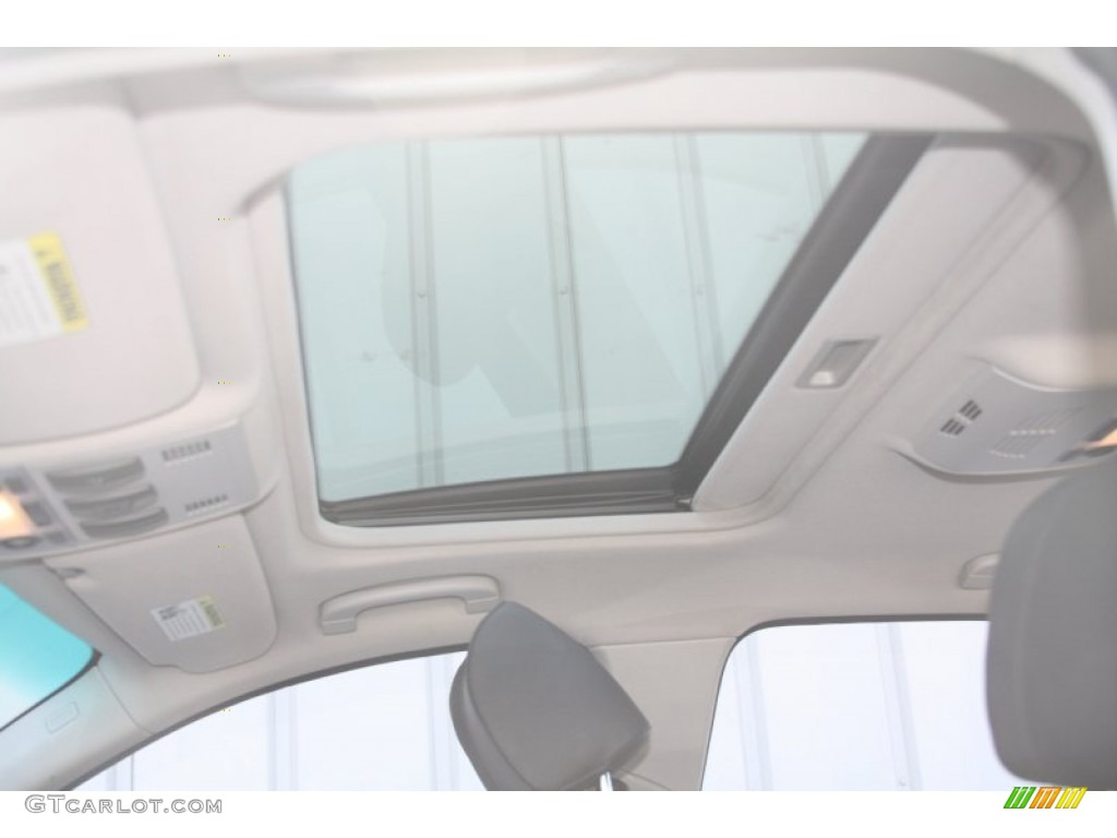 2006 3 Series 325i Sedan - Titanium Silver Metallic / Black photo #24