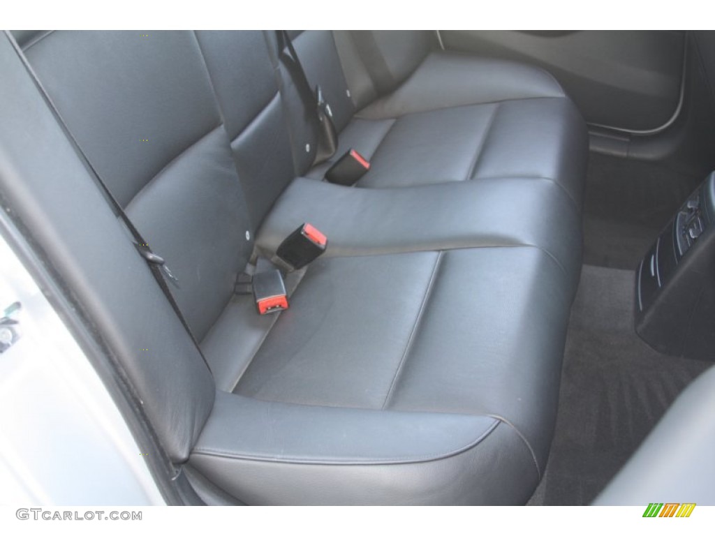 2006 3 Series 325i Sedan - Titanium Silver Metallic / Black photo #31