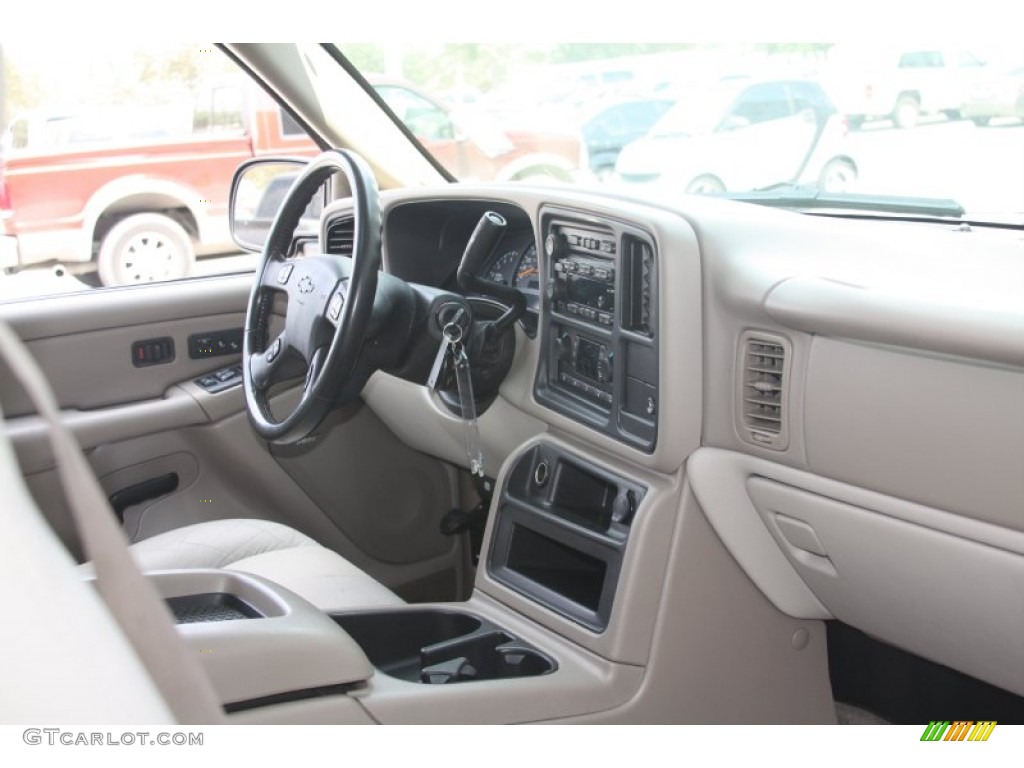 2004 Tahoe LT - Black / Tan/Neutral photo #39