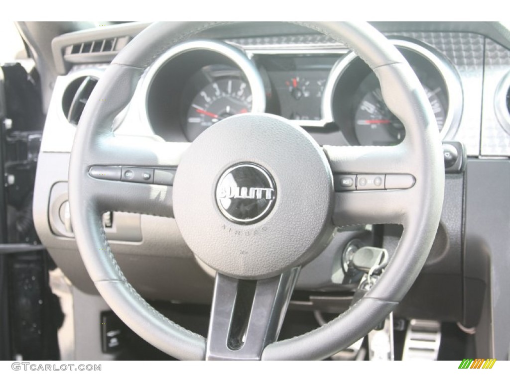 2008 Ford Mustang Bullitt Coupe Dark Charcoal Steering Wheel Photo #53720466