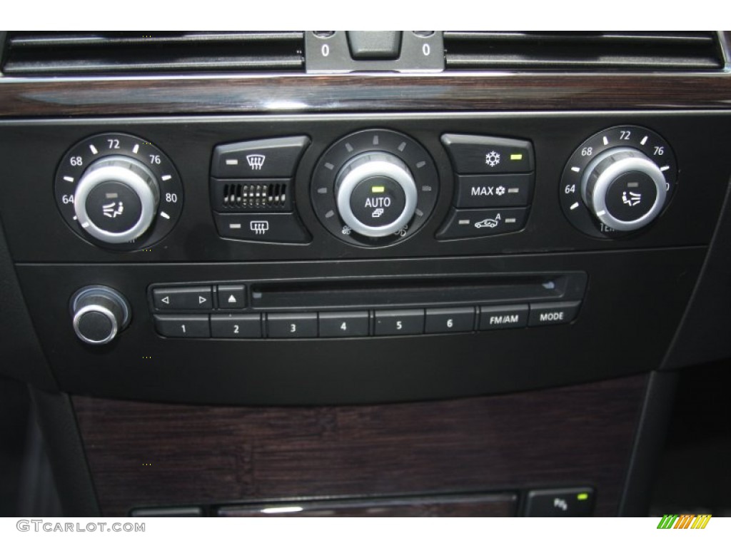 2010 BMW 5 Series 550i Sedan Controls Photo #53721180