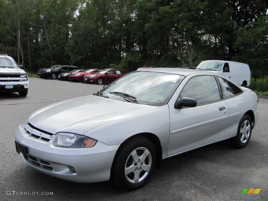 Ultra Silver Metallic 2004 Chevrolet Cavalier LS Coupe Exterior Photo #53724384