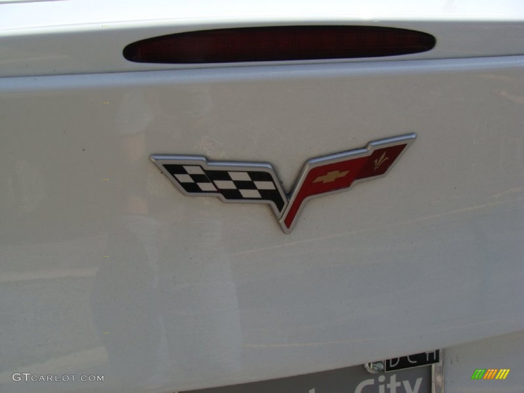 2007 Chevrolet Corvette Convertible Marks and Logos Photo #53727291