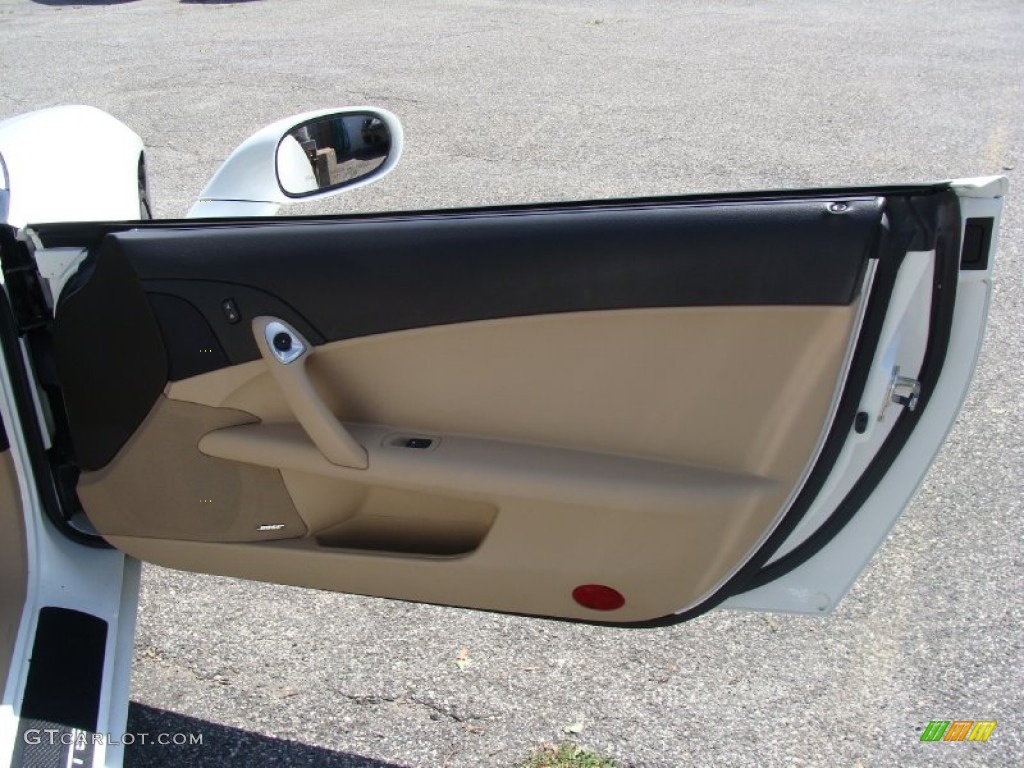 2007 Chevrolet Corvette Convertible Cashmere Door Panel Photo #53727342