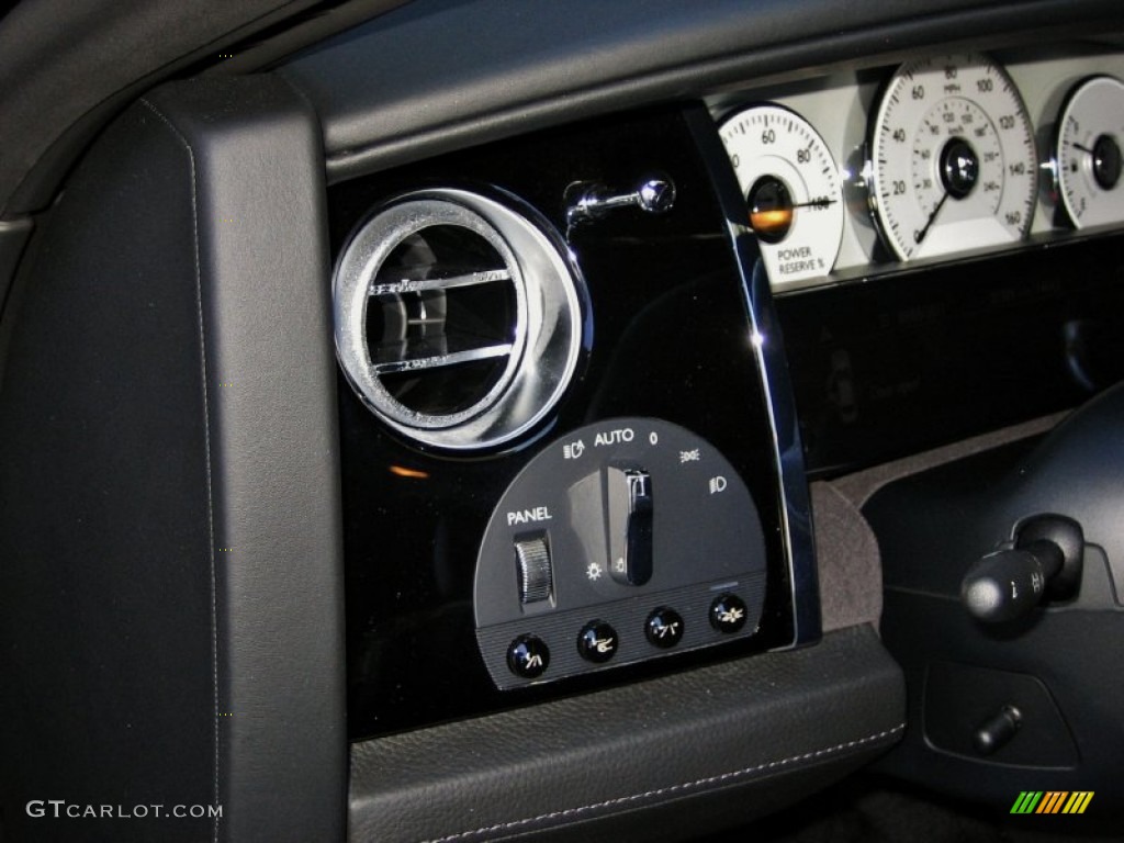 2011 Rolls-Royce Ghost Standard Ghost Model Controls Photo #53729130