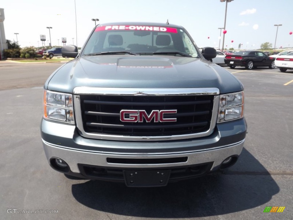 2010 Sierra 1500 SLE Regular Cab 4x4 - Storm Gray Metallic / Ebony photo #2