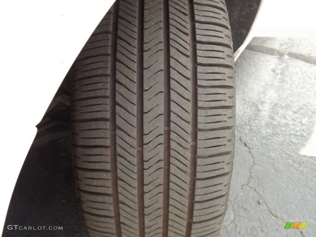 2011 Impala LS - Summit White / Ebony photo #17