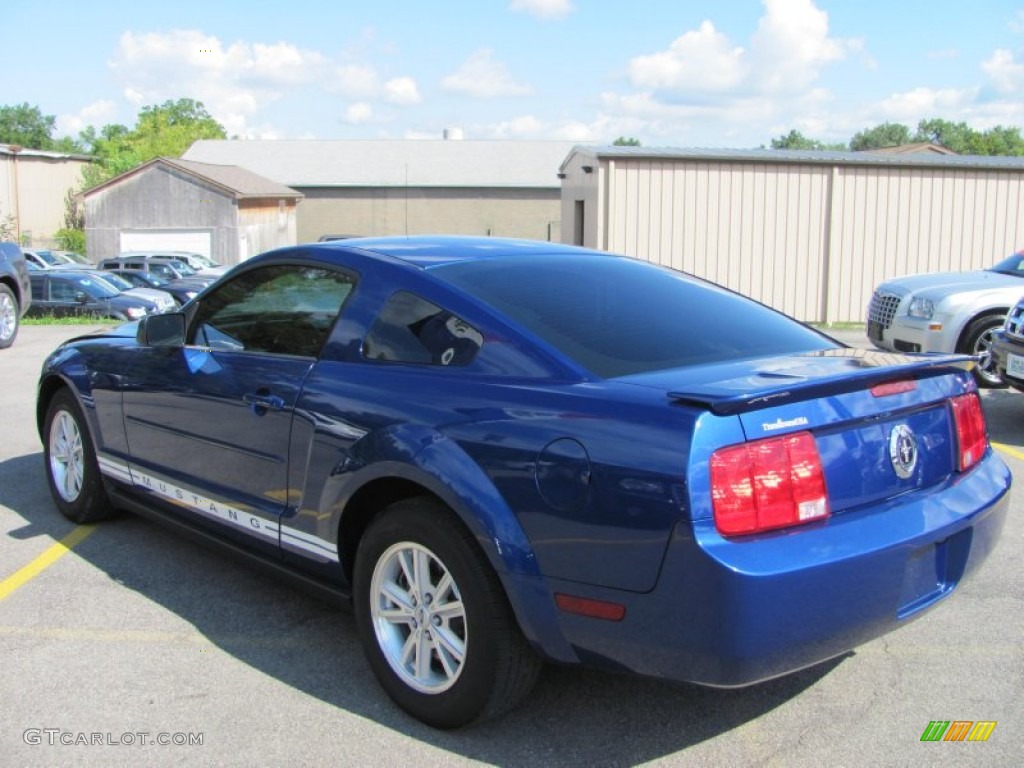 2008 Mustang V6 Deluxe Coupe - Vista Blue Metallic / Light Graphite photo #2