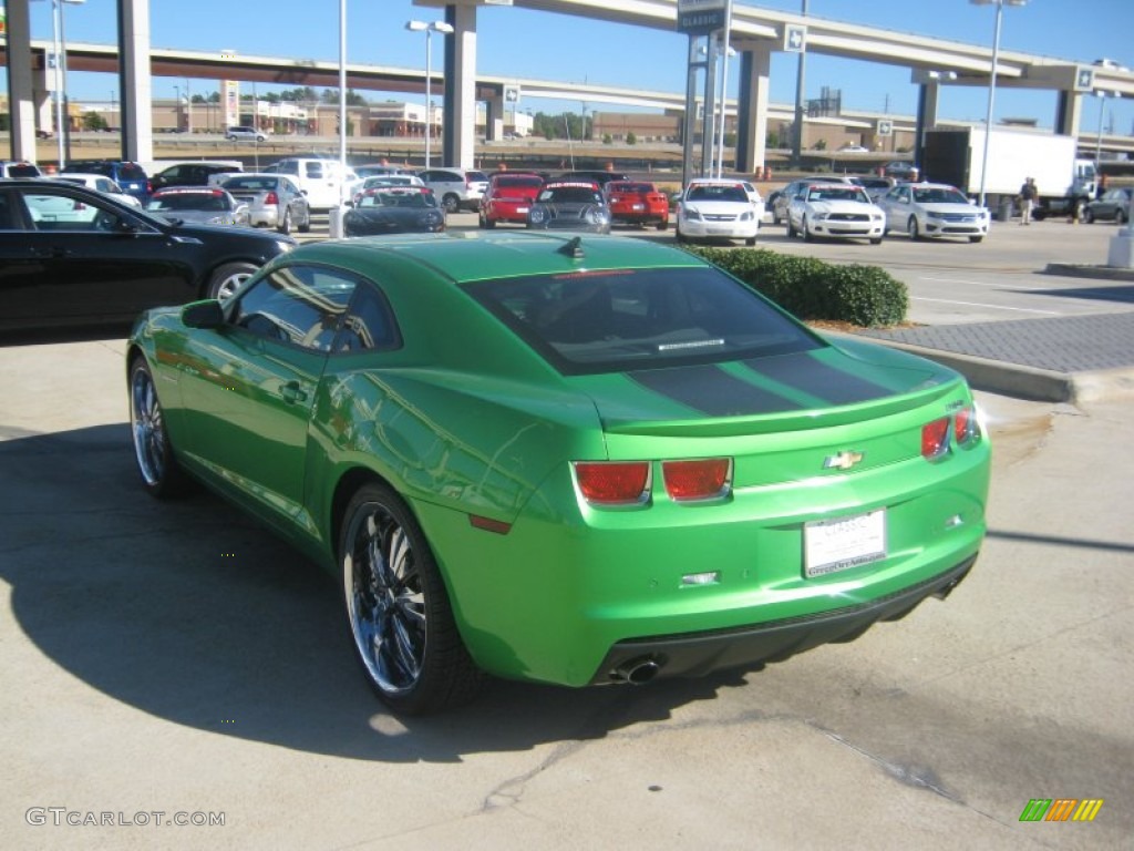 2010 Camaro LT Coupe - Synergy Green Metallic / Black photo #3