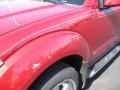 Red Brawn - Pathfinder SE 4x4 Photo No. 10
