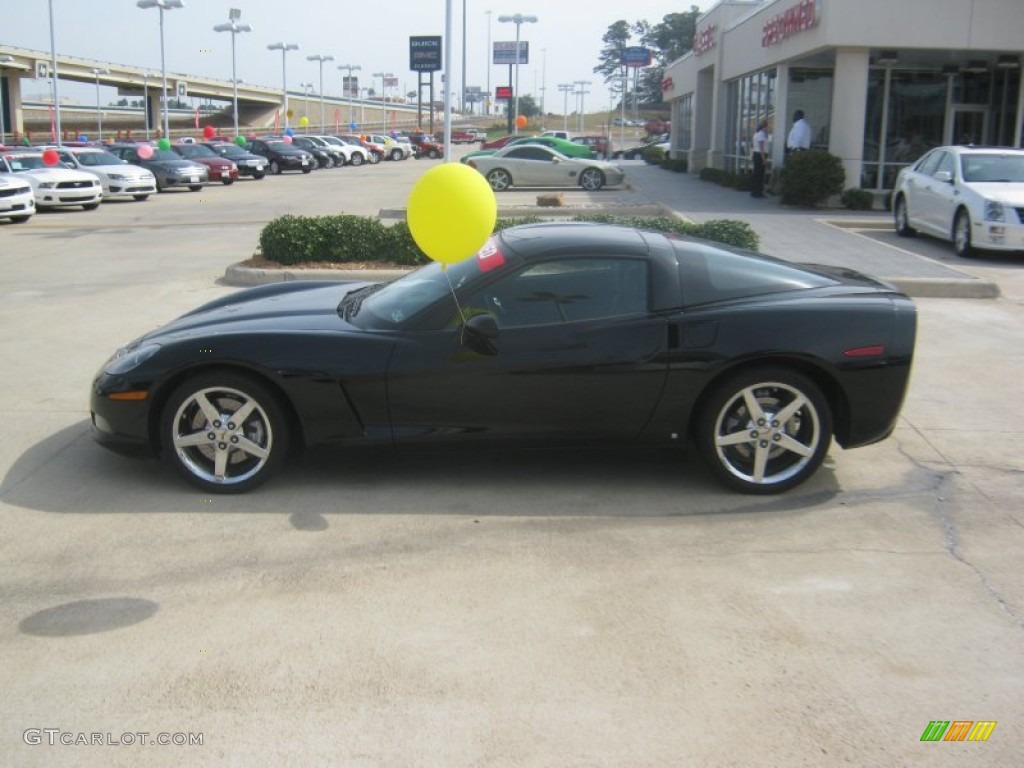 2007 Corvette Coupe - Black / Ebony photo #2