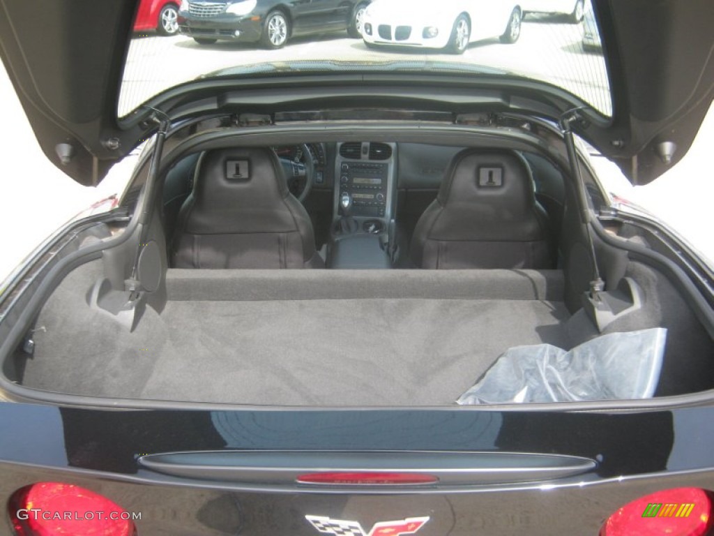 2007 Chevrolet Corvette Coupe Trunk Photo #53733078