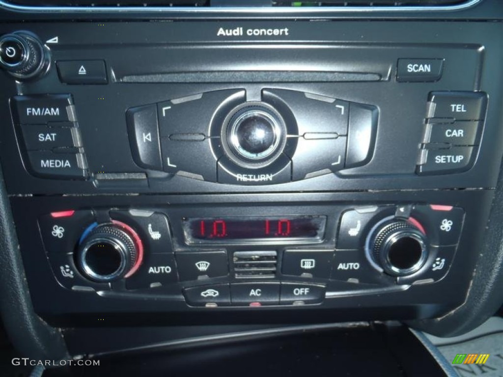 2011 Audi A5 2.0T quattro Coupe Controls Photo #53734113